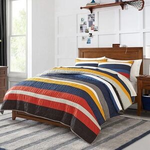 Pottery barn teen MVP STRIPE quilted comforter bedspread full/queen